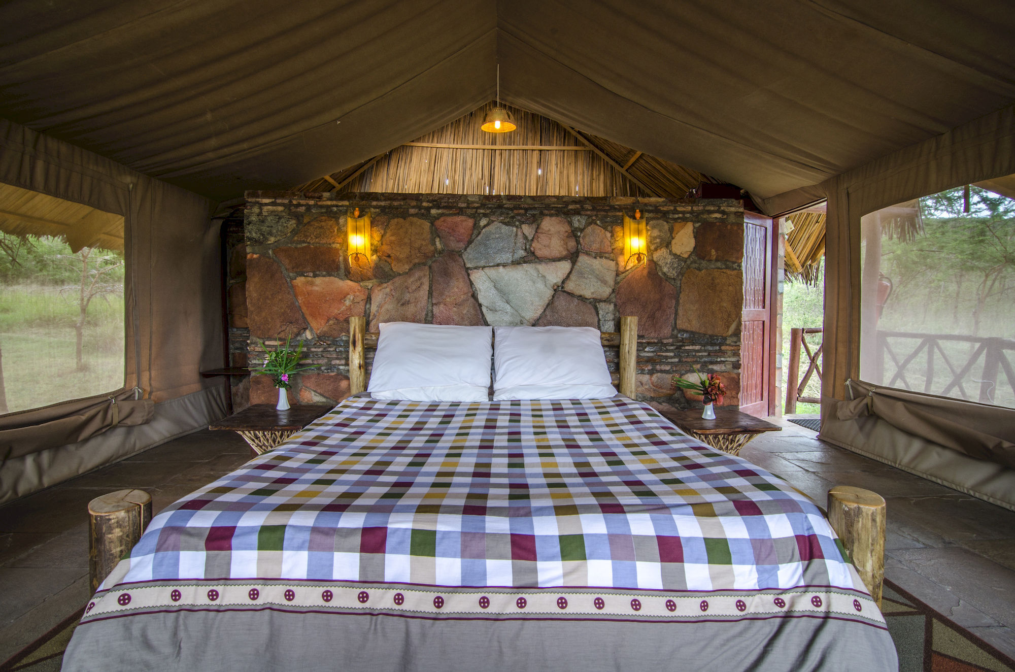 Sentrim Mara Game Lodge Ololaimutiek Bagian luar foto