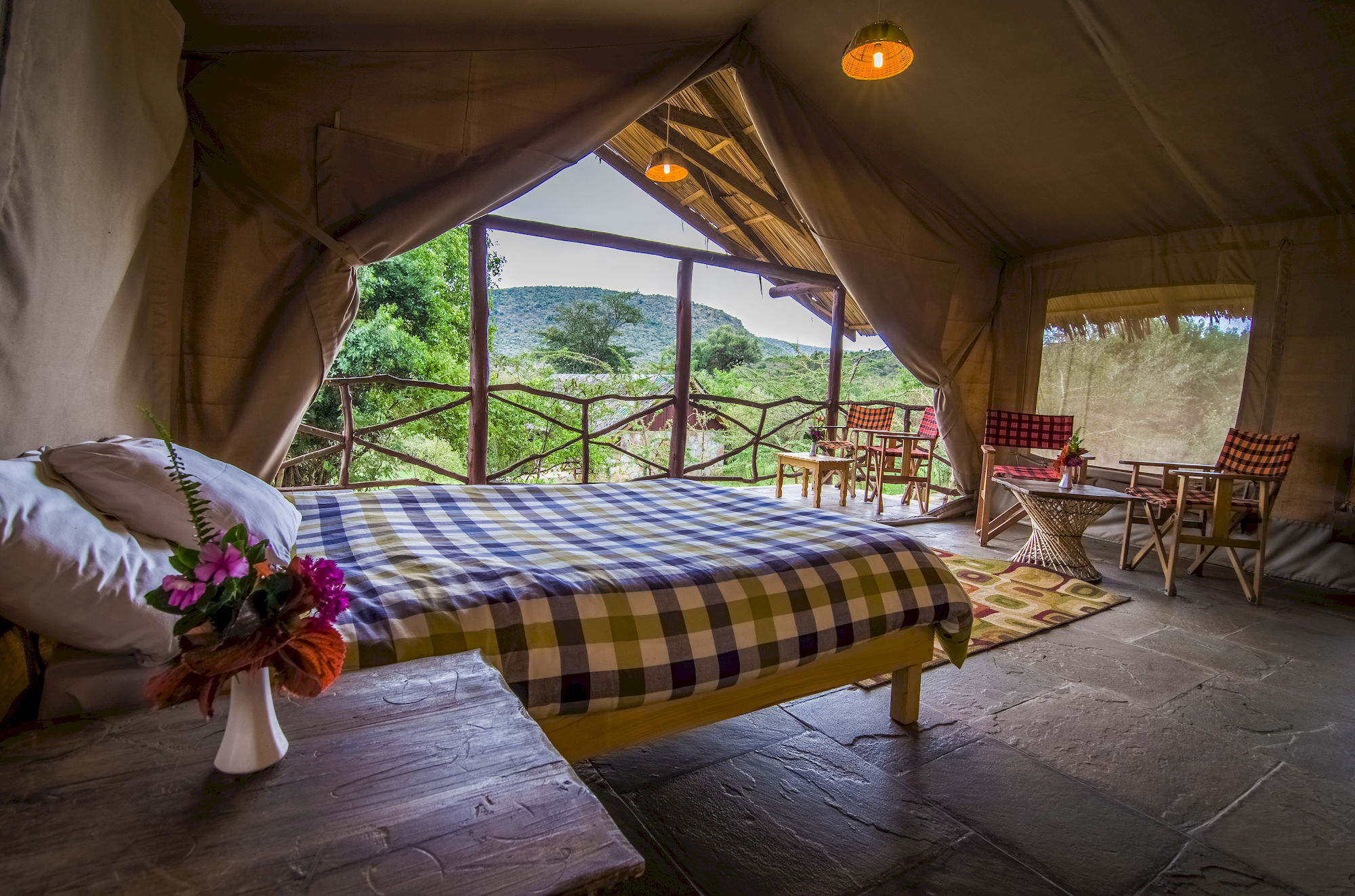Sentrim Mara Game Lodge Ololaimutiek Bagian luar foto